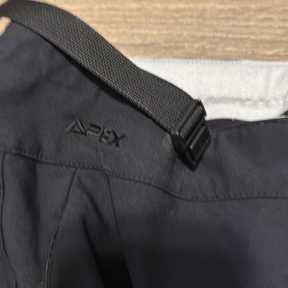 The North Face snow pants women size 10 black Pants cold weather adjustable - Picture 10 of 16